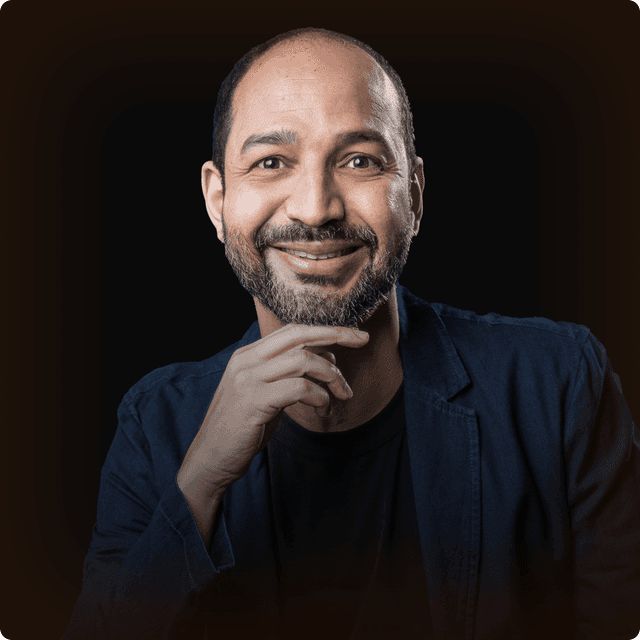Luciano  Santos